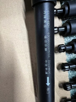 Résistant à l'eau pour les véhicules à moteur à combustion