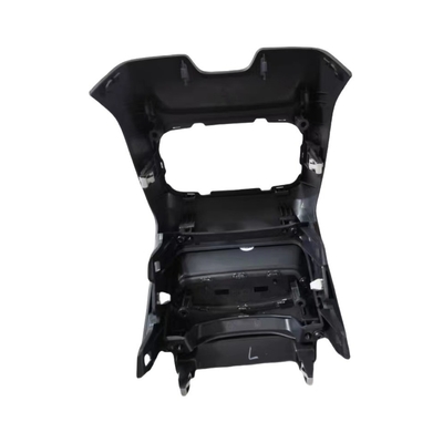 3 mois Lynk Co 01 Armrest Box Assemblage Panneau décoratif Panneau intérieur pour voiture