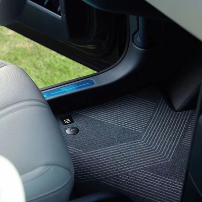 Découvrez le confort et le style avec la génération 1 ZEEKR X SUV 23.04