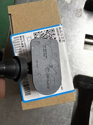 Le détecteur de pression des pneus GEELY ZKKER001 OE NO. 8894215959 et détail