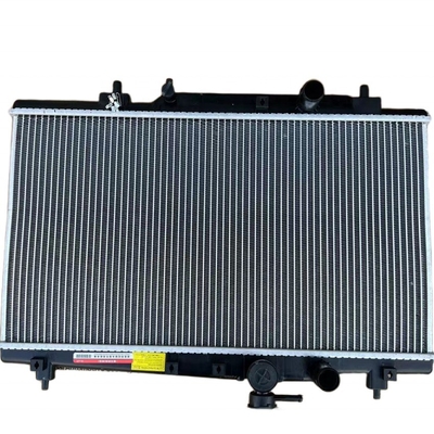 Radiateur automobile Geely Radiateur en aluminium diamanté pour 2015 et année d'efficacité 2015