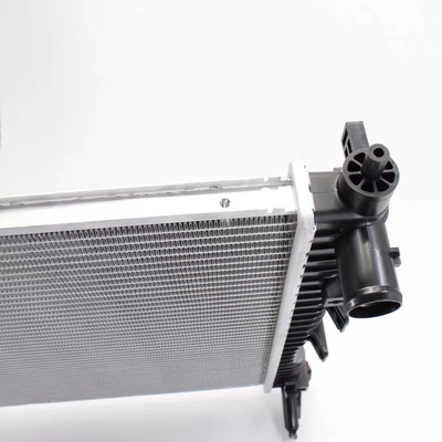 2022-2023 Grand mur Haval H6 M6 Assemblage de radiateur à réservoir d'eau pour les clients finaux