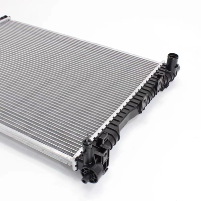2022-2023 Grand mur Haval H6 M6 Assemblage de radiateur à réservoir d'eau pour les clients finaux