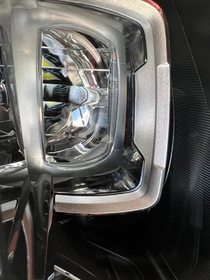 Les phares à LED Changan CS95 sont parfaits pour le remplacement/la réparation des phares de voiture