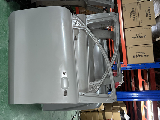 Tank 500 Couverture de porte de voiture Porte arrière Pièces automobiles d'origine pour SUV de génération 22.03- Fabriqué