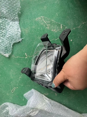 L'assemblage de lampes de brouillard avant de Changan S111F280501-0100 pour le commerce de détail 9012 Code de forme de l'ampoule