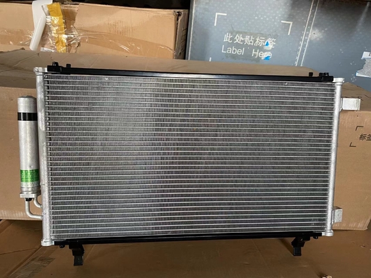 Condensateur de climatisation pour moteur à quatre roues motrices de 2,8 TD