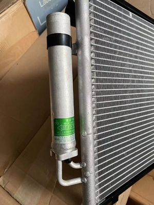 Condensateur de climatisation pour moteur à quatre roues motrices de 2,8 TD