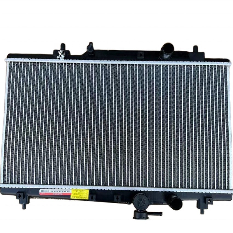 Radiateur automobile Geely Radiateur en aluminium diamanté pour 2015 et année d'efficacité 2015