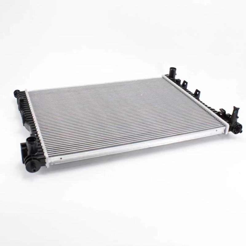 2022-2023 Grand mur Haval H6 M6 Assemblage de radiateur à réservoir d'eau pour les clients finaux